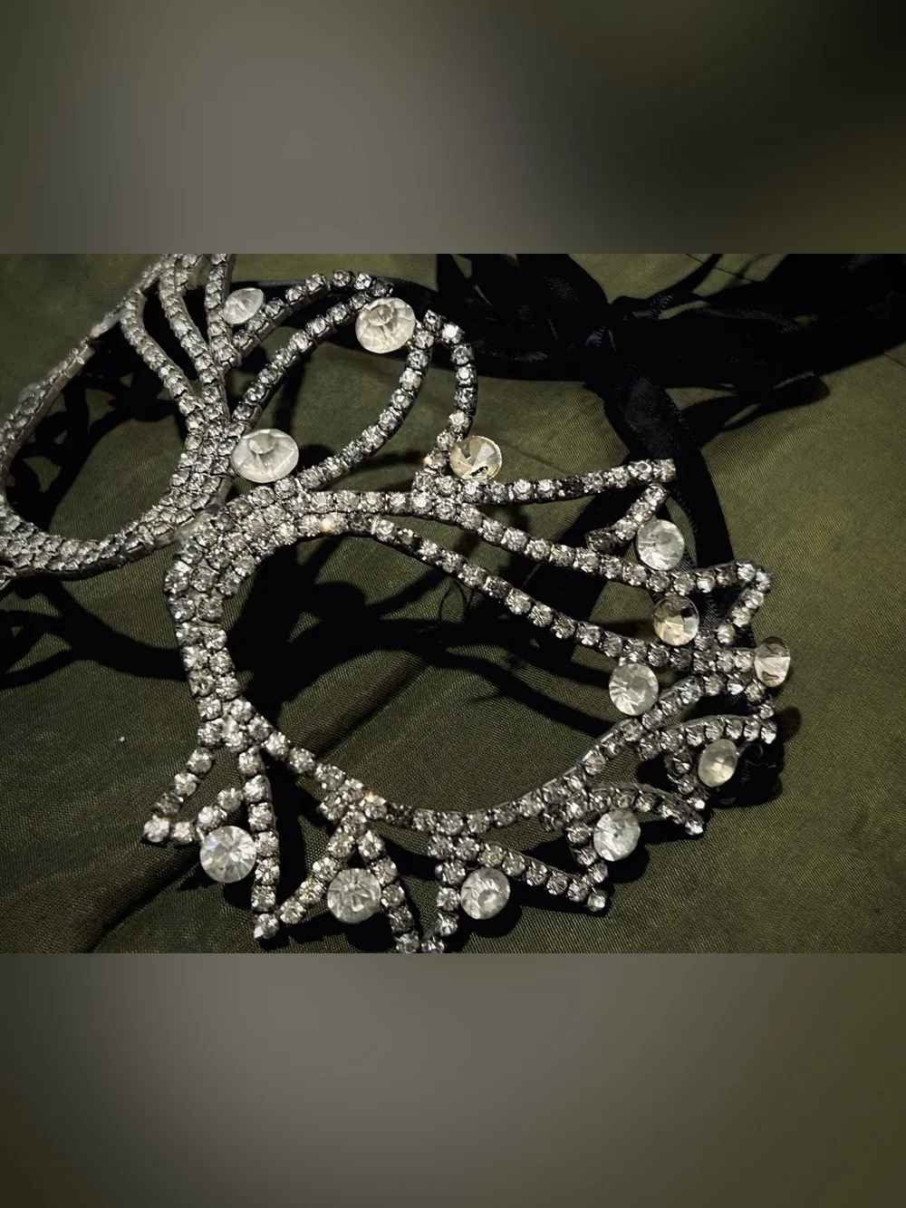 Vintage Crystal Rhinestone Mask, Halloween, Mardi Gras, Masquerade Ball, Theater